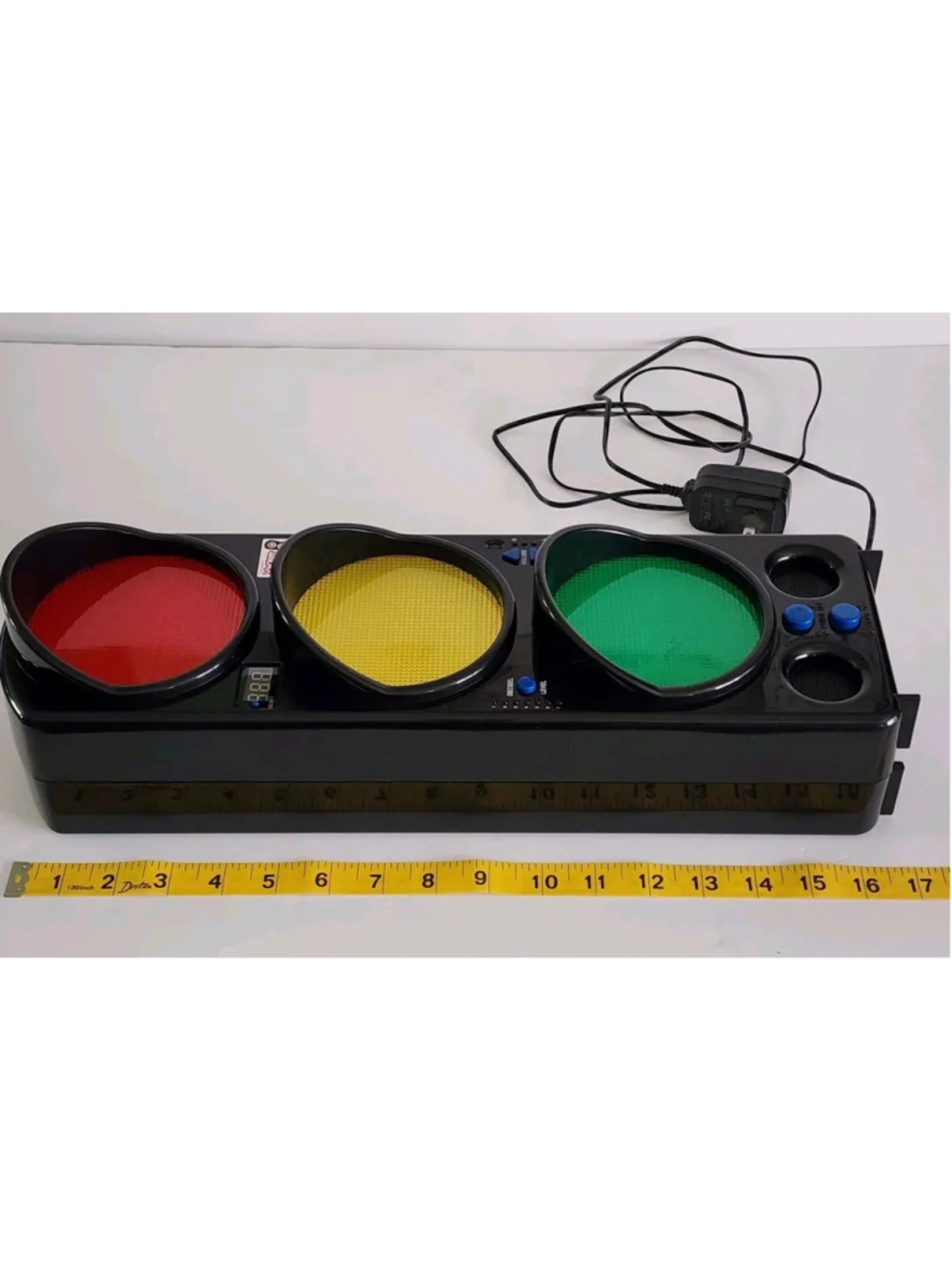 The Original Yacker Tracker Noise Level Monitor Sound Machine Traffic Light + 9V
